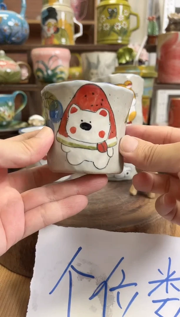 摆件手绘高温釉下陶瓷