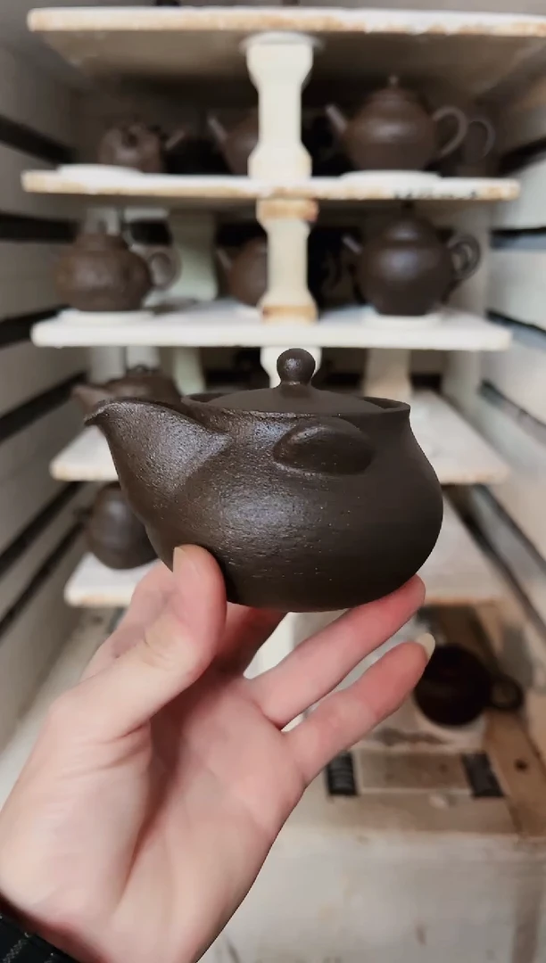 【闪购商品】冰碛岩陶制手工壶