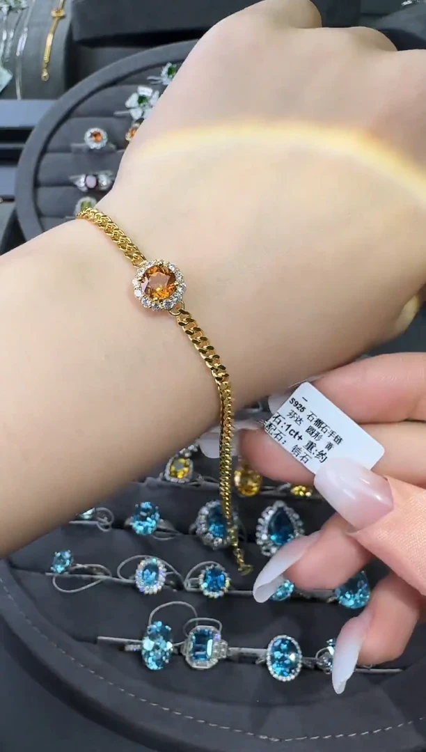 吊坠(赠链)银S925镶嵌石榴石1.0ct【七天鉴赏期】