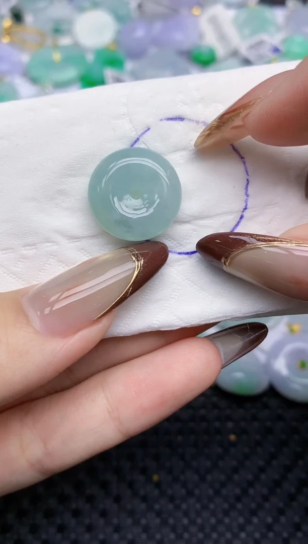 颈饰未镶嵌翡翠   天然翡翠A货  百元以上9米证书费自理