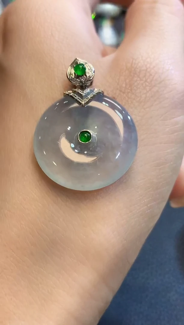 吊坠(不含链)18K金镶嵌翡翠A23