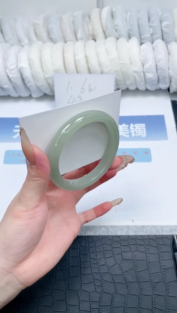 【闪购商品】石英质玉手镯未镶嵌Z207-58.5