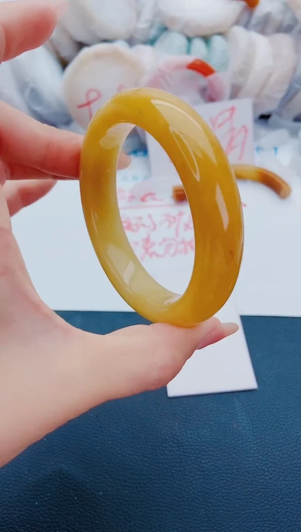 石英质玉手镯未镶嵌J27-59-60