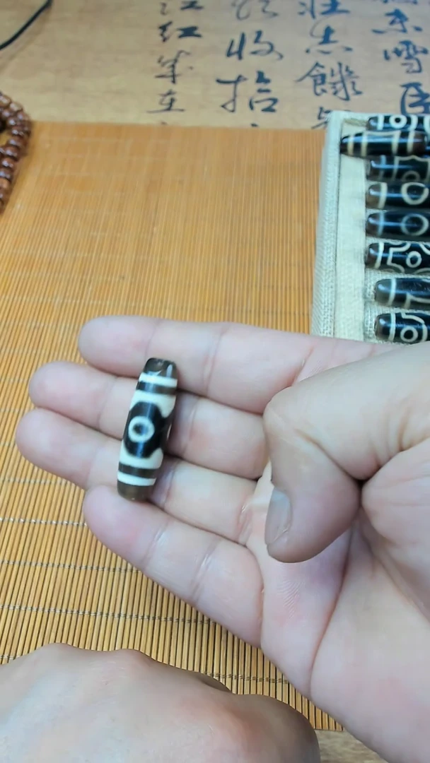 【闪购商品】玛瑙/玉髓颈饰合金珠子