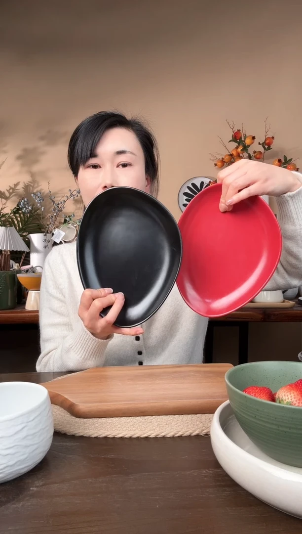 【闪购商品】瓷片9英寸异形盘2只微瑕