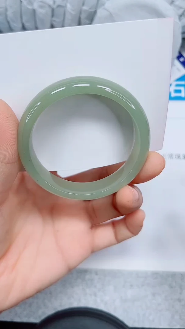 未镶嵌手镯石英质玉35-53