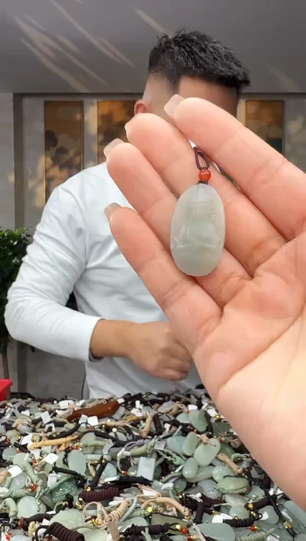 颈饰未镶嵌和田玉拍一发一多样性发货