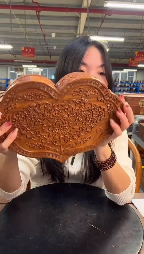 木DZ1706M38桃式糖果盒