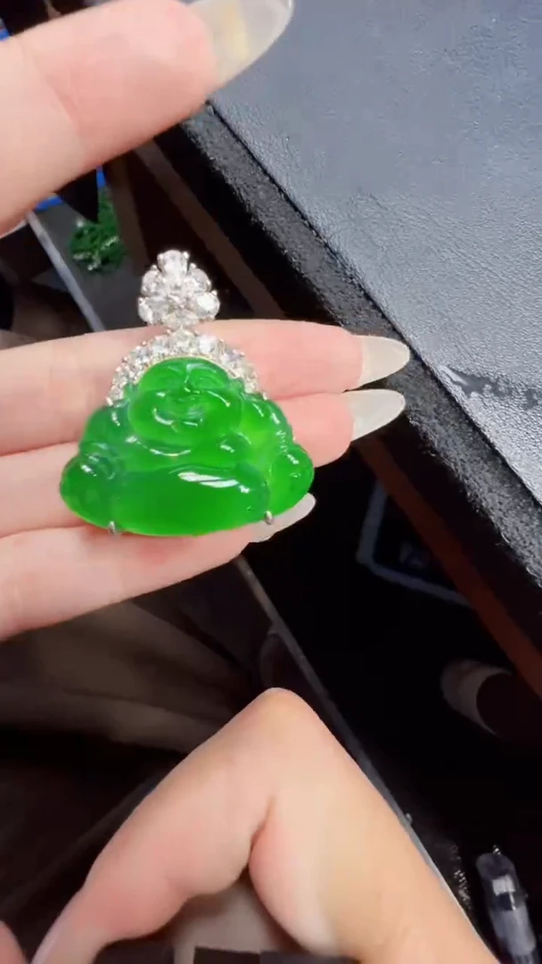 未镶嵌定制翡翠翡翠A货有轻微色差属于正常现象，佛公多样性发货1