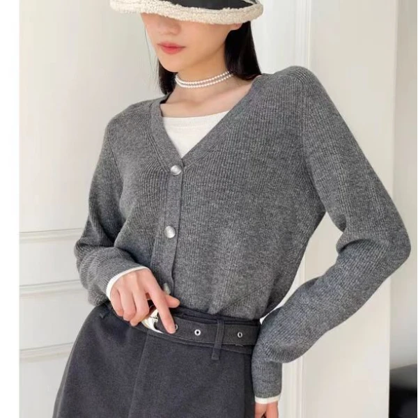 100%绵羊毛时尚气质假两件女式羊毛衫24DAK1007