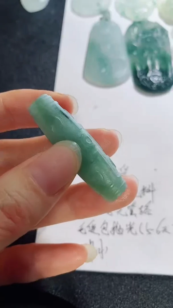未镶嵌定制翡翠23132158123123