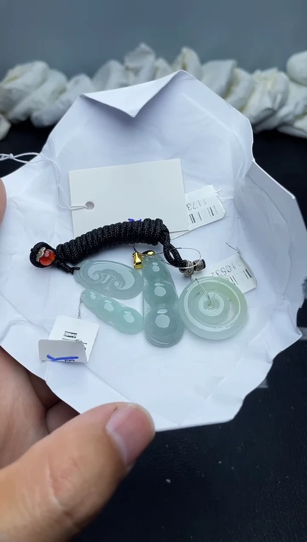 未镶嵌手镯翡翠212