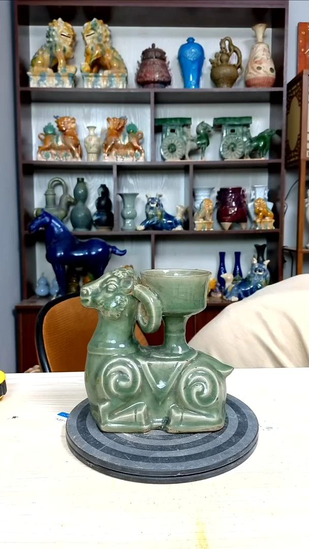 经典精美复古风格瓷器