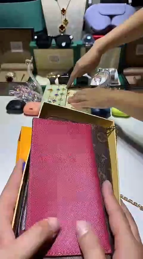 瓷片生活的本意就是开心@@1