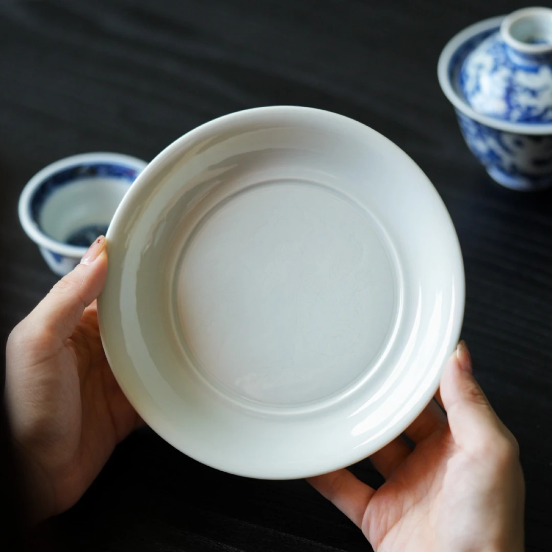 手作宣之堂暗刻娇黄龙游莲池壶承