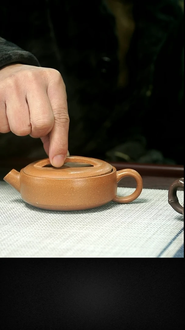 茶壶紫砂茶壶 紫砂70