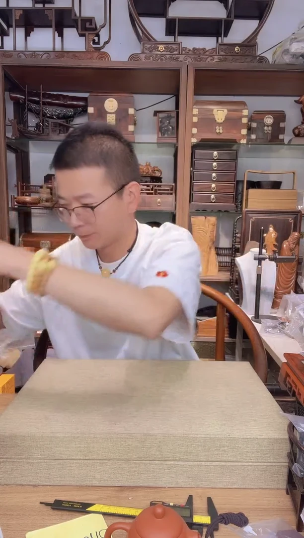 乌木类书架389 老山檀阴沉1213老型单圈手串