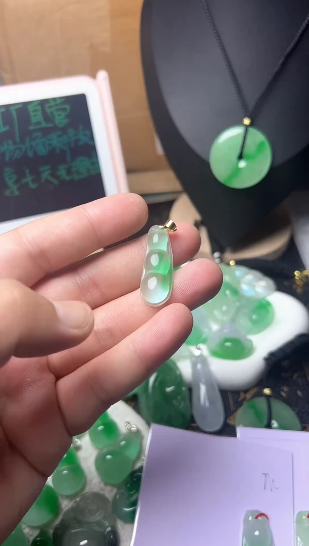颈饰未镶嵌翡翠所见即所得，一图一物