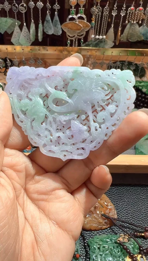 【闪购商品】翡翠挂件未镶嵌翡翠