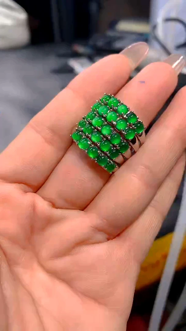 【闪购商品】定制翡翠未镶嵌6-多样性发货（发其一）