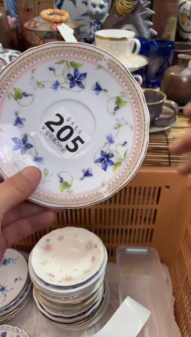 轩*默认微瑕，全场28包邮
