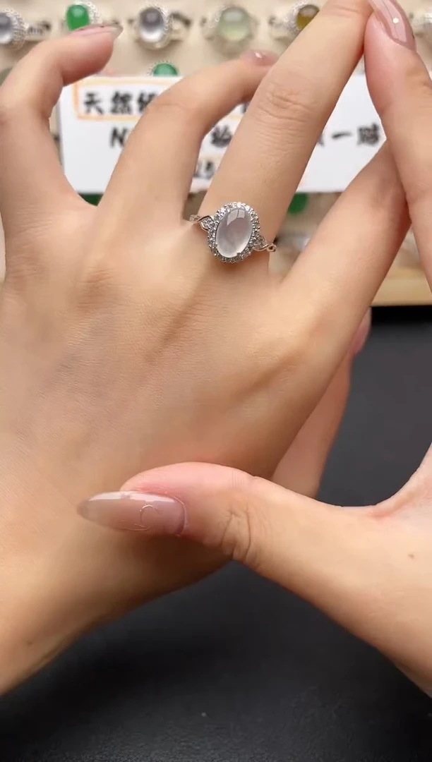 【闪购商品】翡翠戒指银S925镶嵌一物一证一礼盒