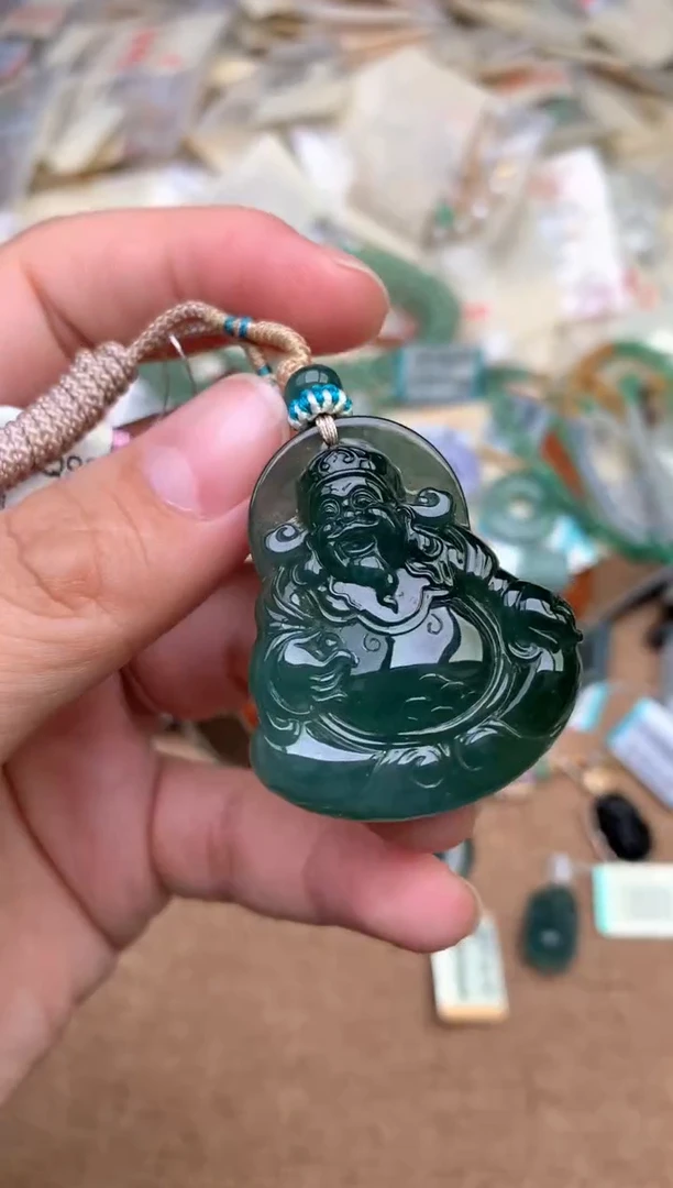 未镶嵌挂件翡翠一