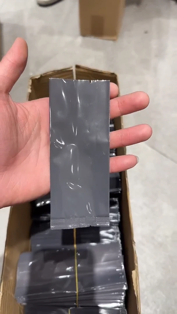 泡袋12丝13.7x5.5空白泡袋2100个