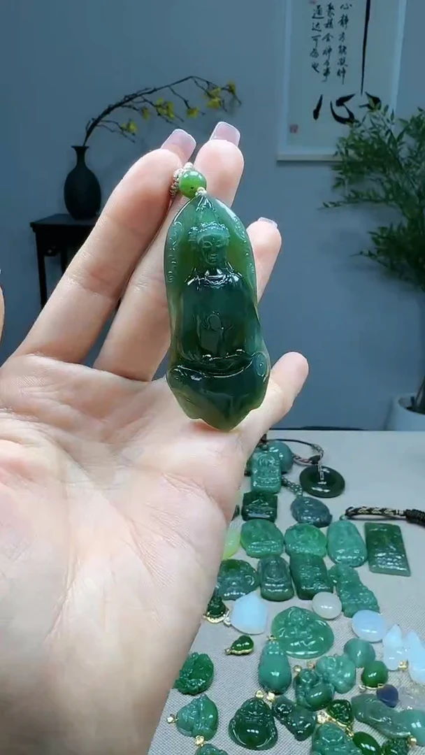 未镶嵌和田玉挂件1