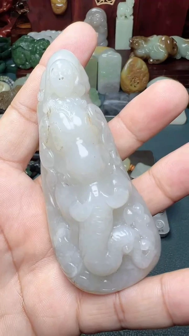 未镶嵌和田玉把件-