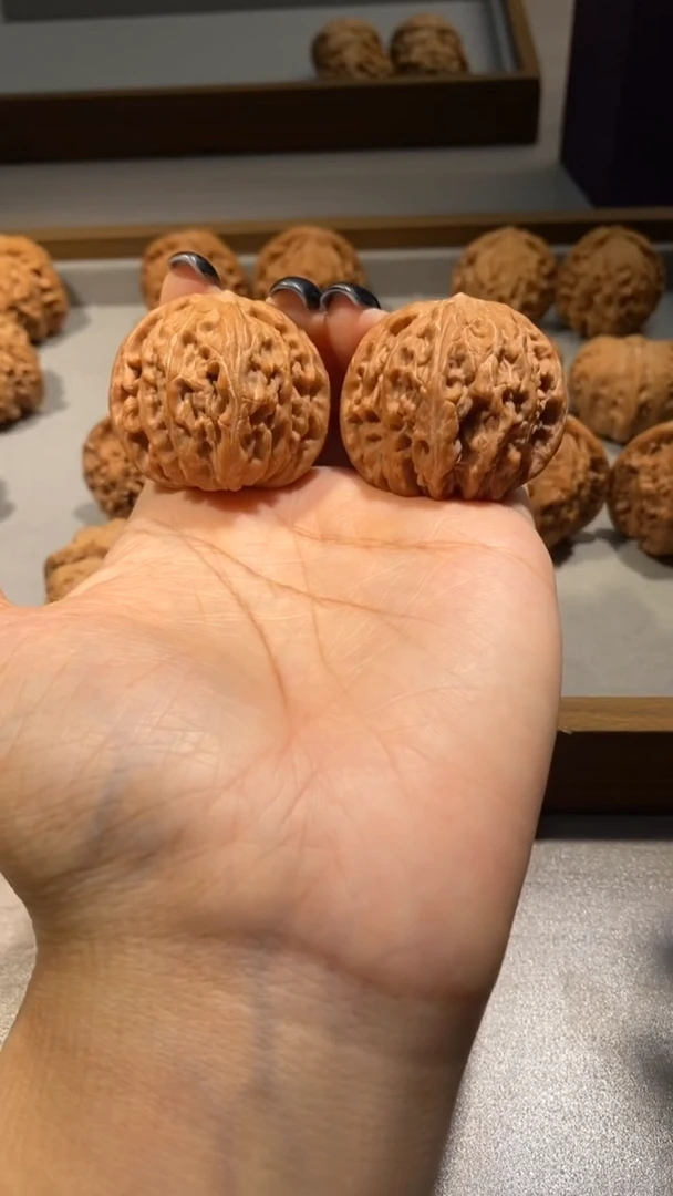 把件核桃全品40＋房山正磨