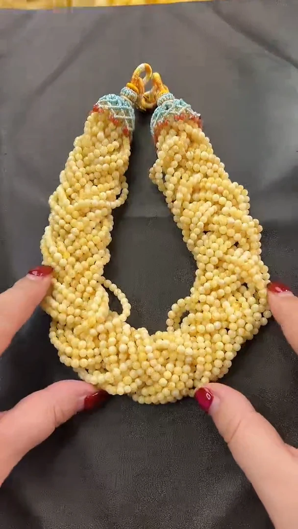 未镶嵌颈饰琥珀项链