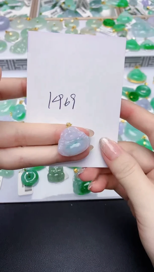 翡翠18K金镶嵌颈饰天然缅甸A货翡翠