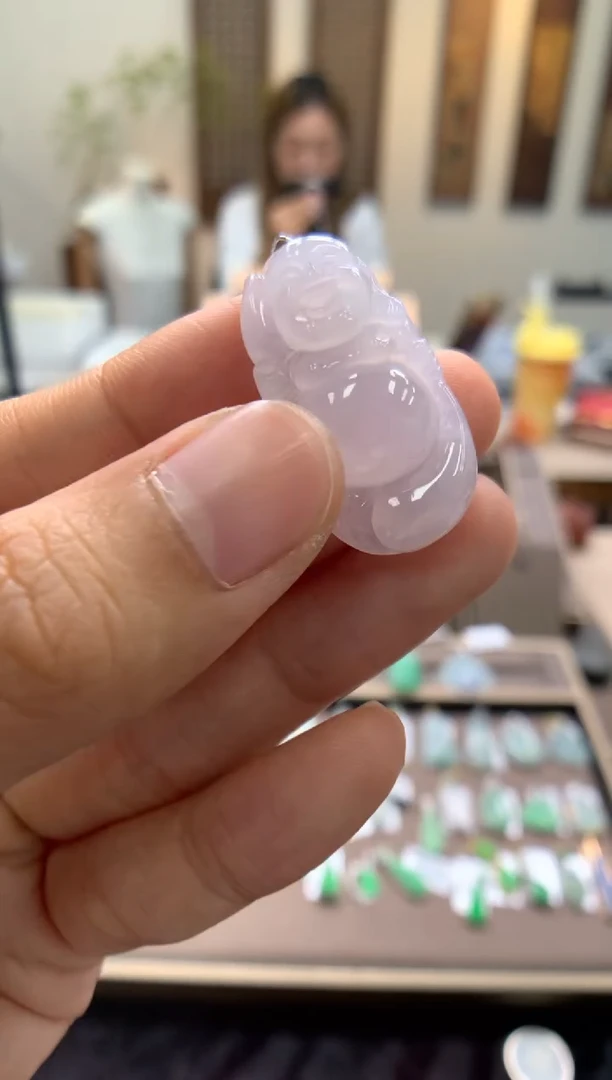 颈饰未镶嵌翡翠布袋佛