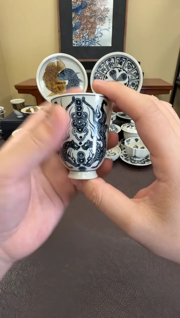二号釉金钱豹闻香杯