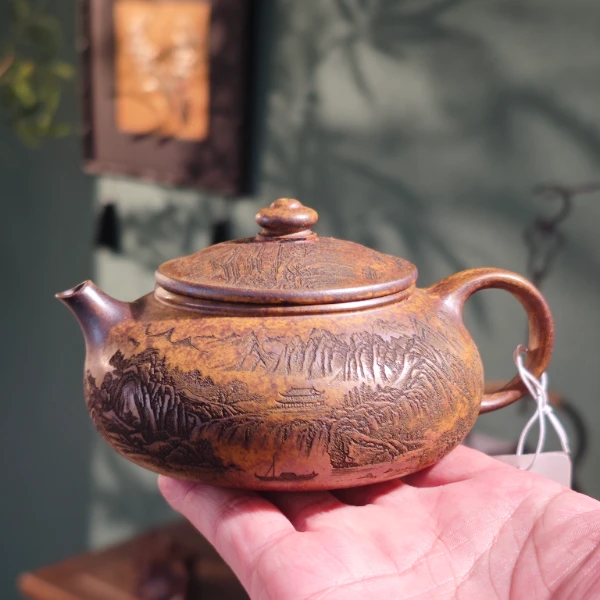 宜兴紫砂壶寒江-山水