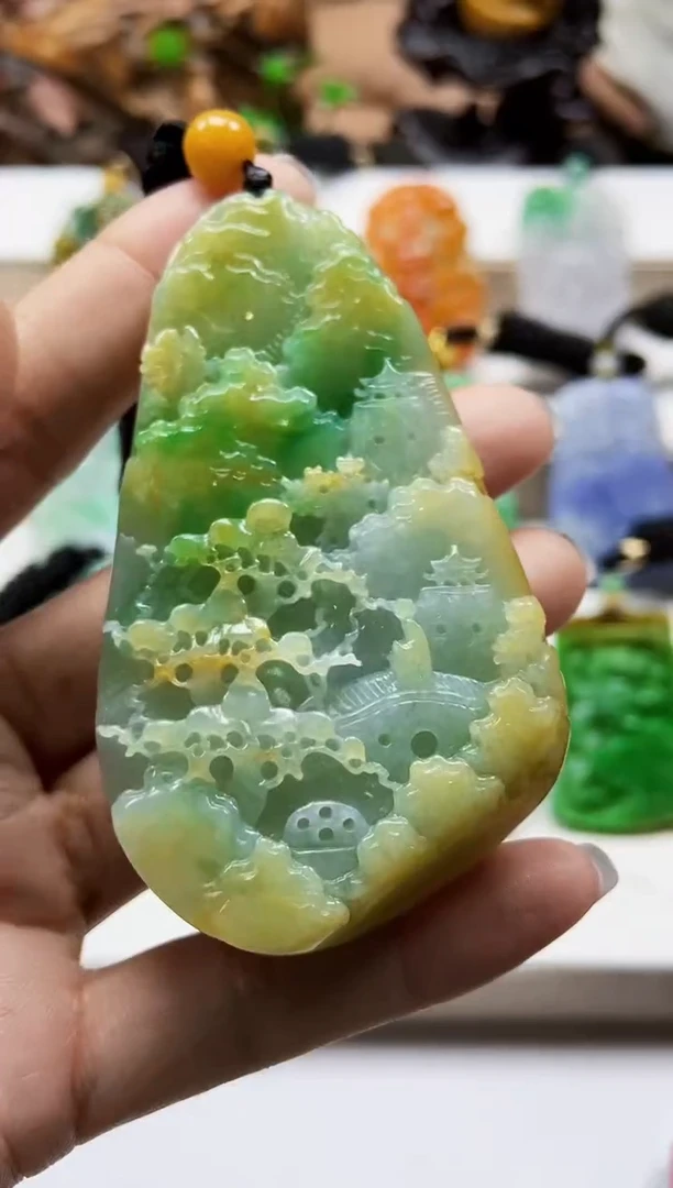 颈饰未镶嵌翡翠翡翠A货