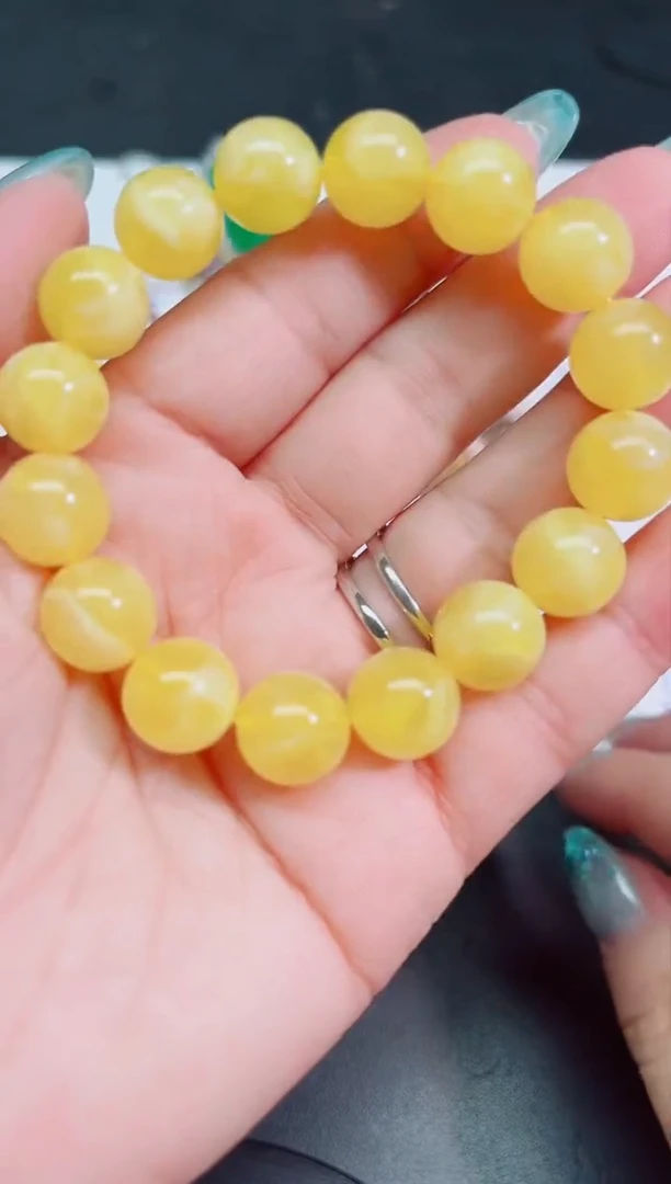 翡翠手镯未镶嵌0000000000000000