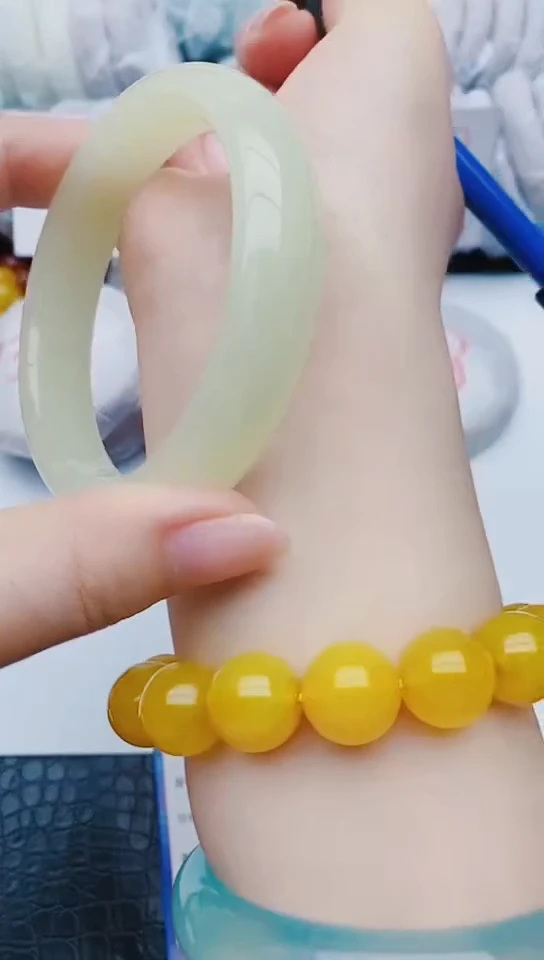 未镶嵌手镯石英质玉x114+64-65