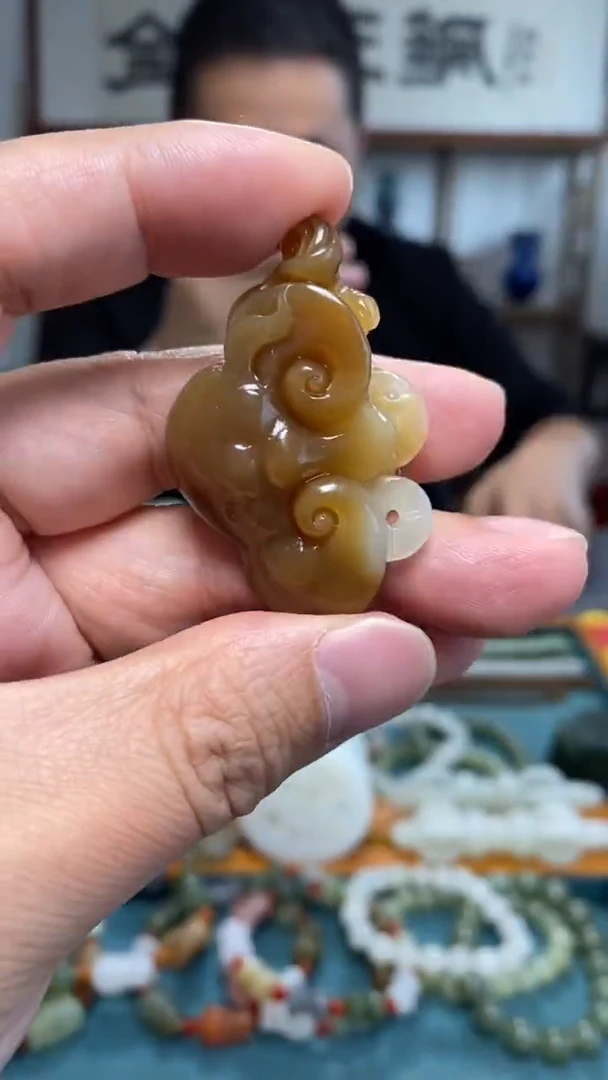 颈饰未镶嵌和田玉60