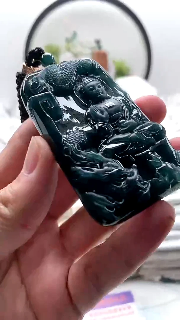 颈饰未镶嵌翡翠阿弥陀佛