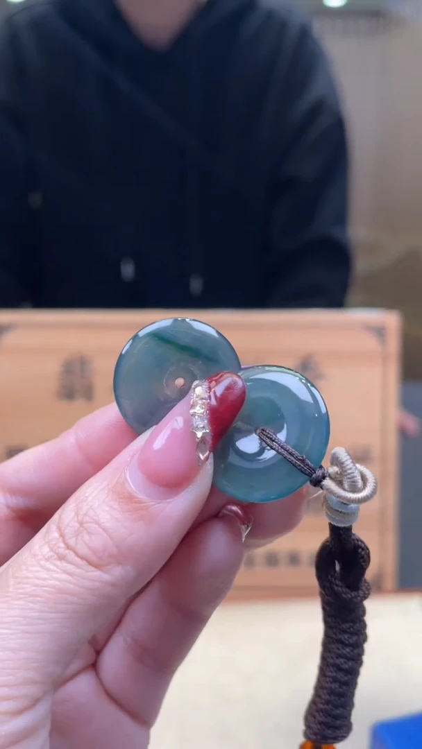 【闪购商品】定制翡翠未镶嵌多样性发货 (只发一件) *A12