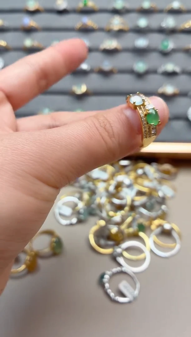 银S925镶嵌戒指翡翠1