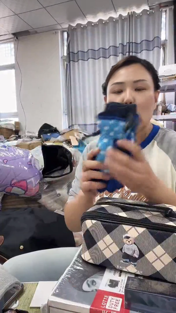牦牛剖层皮革琪老板女包1号店超好看发图片款