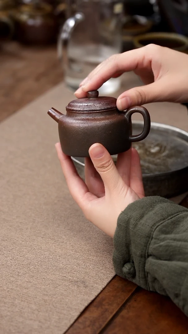 茶壶紫砂柴烧红皮龙德钟