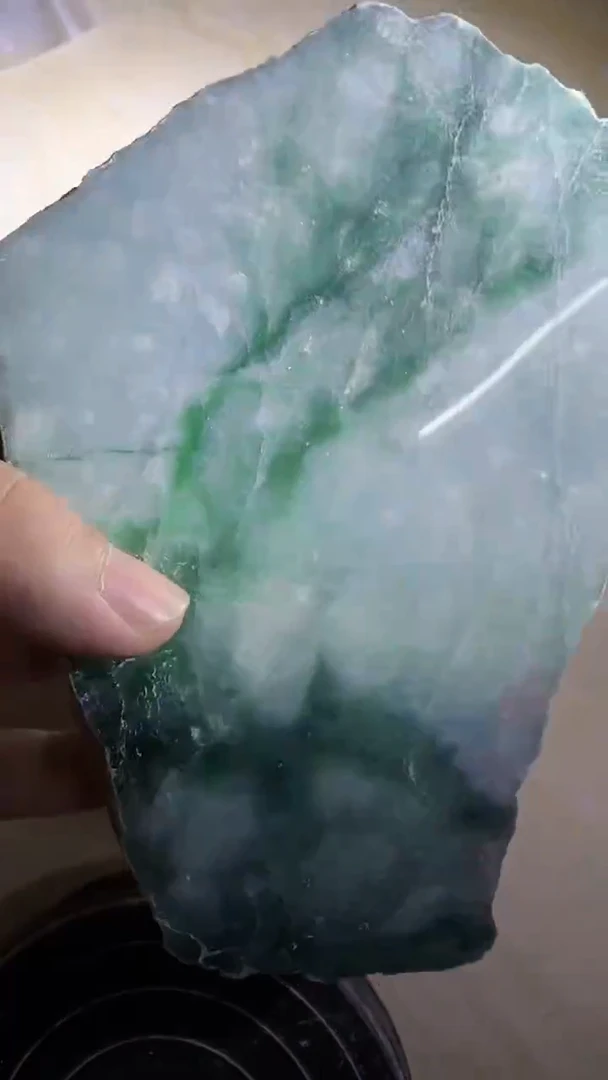 未镶嵌裸石翡翠用****7083