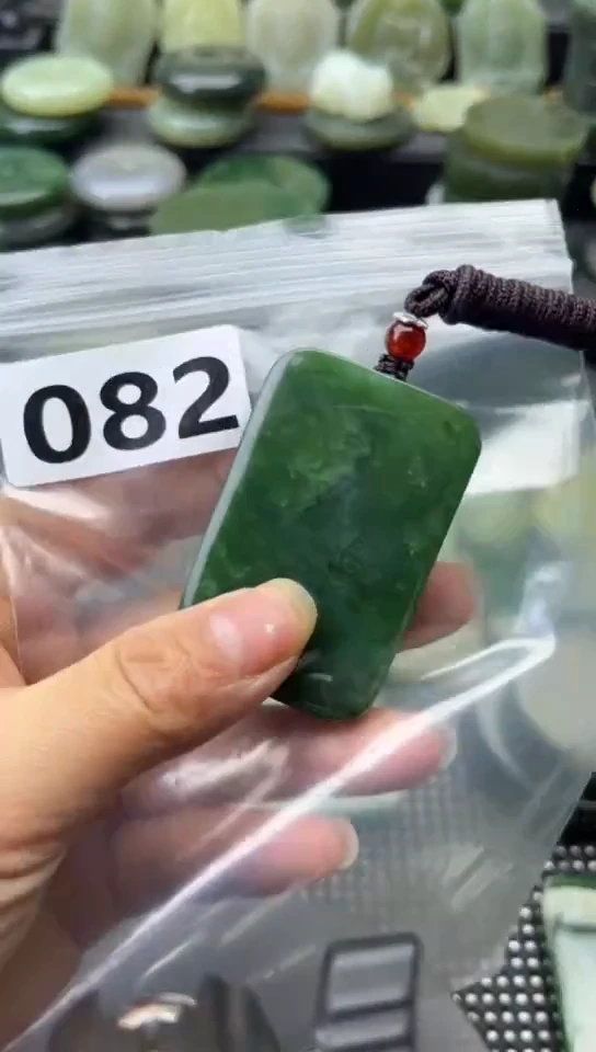 未镶嵌和田玉珠宝半成品牌子
