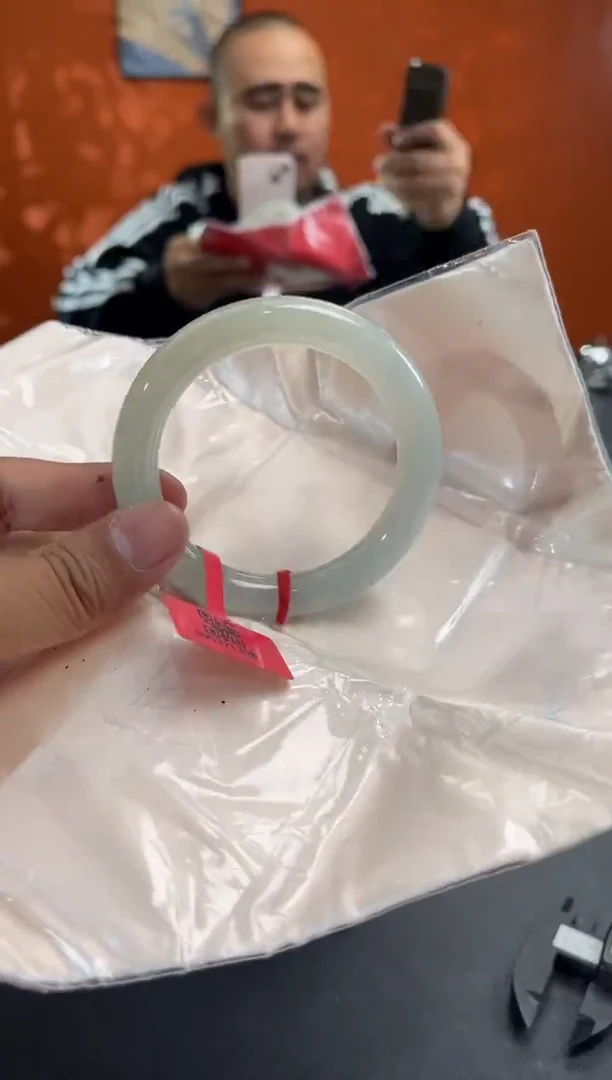 未镶嵌手镯翡翠3  57