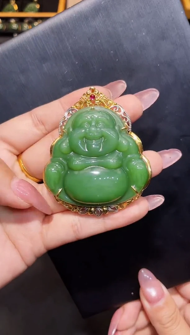 和田玉18K金镶嵌吊坠(赠链)多样性发一