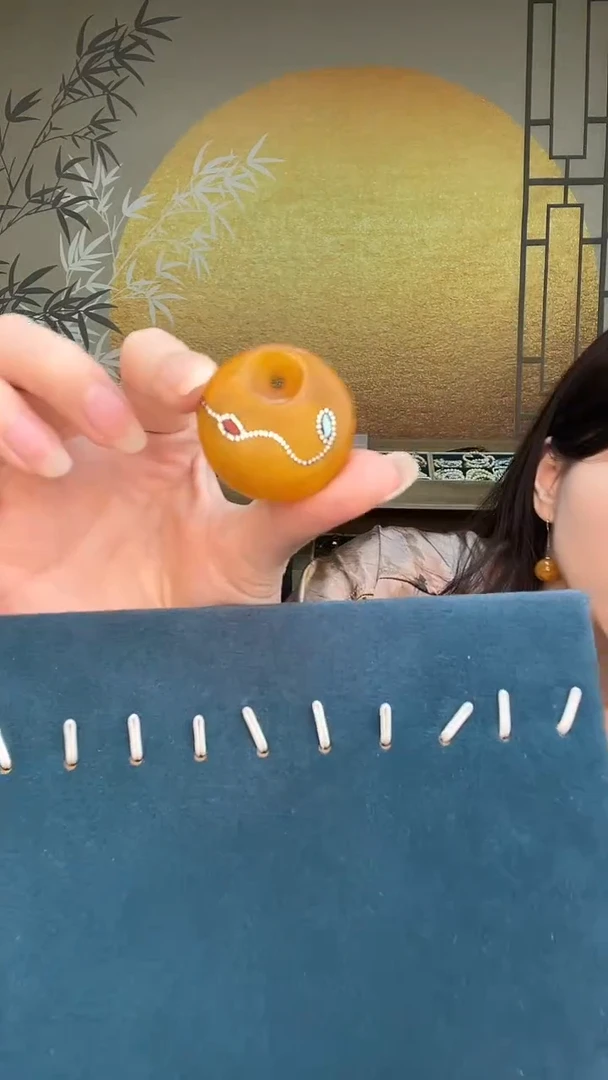 裸石琥珀未镶嵌A2713天然蜜蜡绑绳